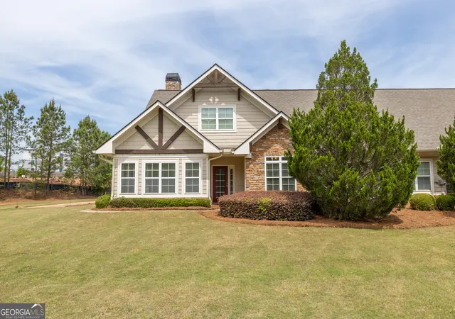 1st image of 31 Thomaston St, Newnan, GA 30263 | MLS# 10790791