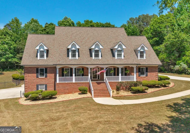 1st image of 511 Clearwater Dr, Mcdonough, GA 30252 | MLS# 10795817