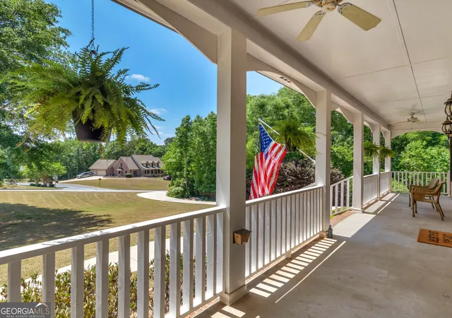2nd image of 511 Clearwater Dr, Mcdonough, GA 30252 | MLS# 10795817