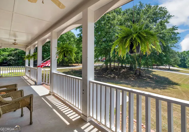 3rd image of 511 Clearwater Dr, Mcdonough, GA 30252 | MLS# 10795817