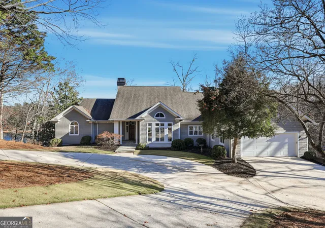 Photo 1 of Single family home for sale at 951 East Lake Dr, Gainesville, GA 30506 | MLS# 10602010 | Listing updated on 2026-09-11