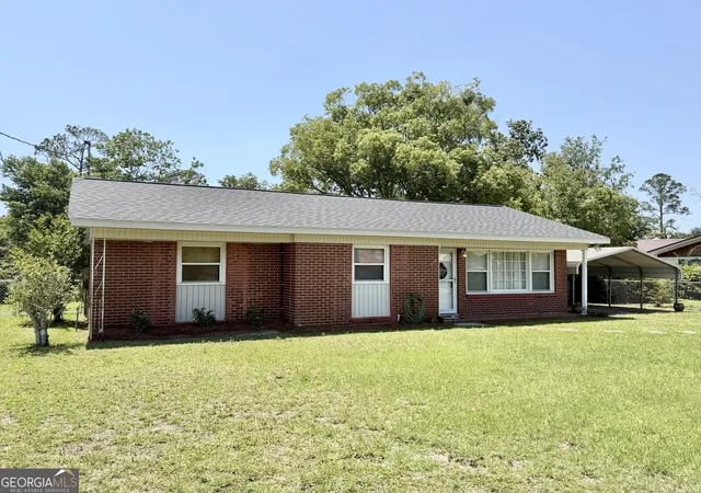 Photo 1 of Single family home for sale at 91 Wilson St, Hazlehurst, GA 31539 | MLS# 10755251 | Listing updated on 2026-08-16