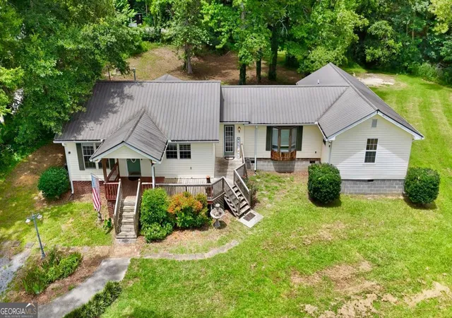 Photo 4 of Single family home for sale at 77 York Dr NE, Plainville, GA 30733 | MLS# 10813113 | Listing updated on 2026-09-25