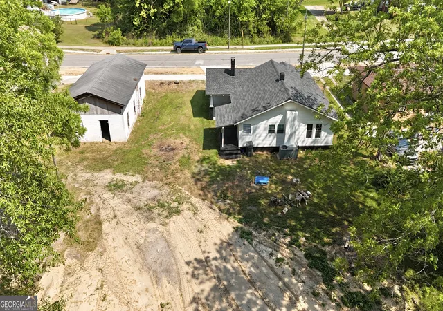 Homes for sale in Cobbtown, GA | 6946 Main St, Cobbtown, GA 30420 | MLS# 10741131