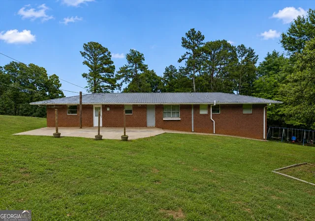 Homes for sale in La Fayette, GA | 99 Sunrise Dr, La Fayette, GA 30728 | MLS# 10774798