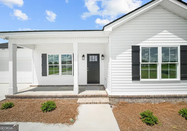 Photo 3 of Sale Pending at 209 Cornerstone Dr #LOT 58, Statesboro, GA 30458 | MLS# 10818086 | Listing updated on 2026-09-07