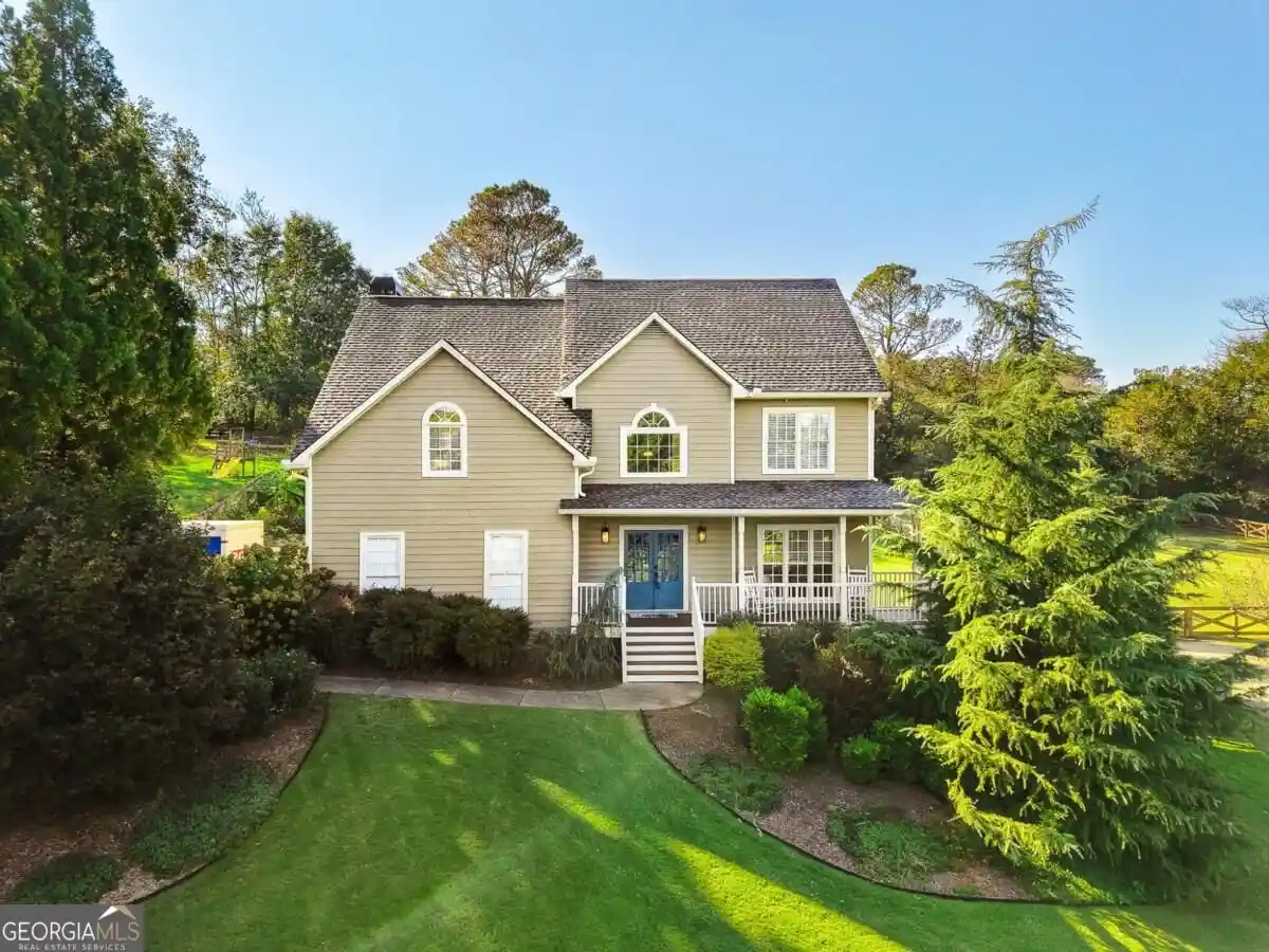 Photo 1 of Single family home for sale at 4255 Fairfax Dr, Cumming, GA 30028 | MLS# 10873453 | Listing updated on 2026-10-15