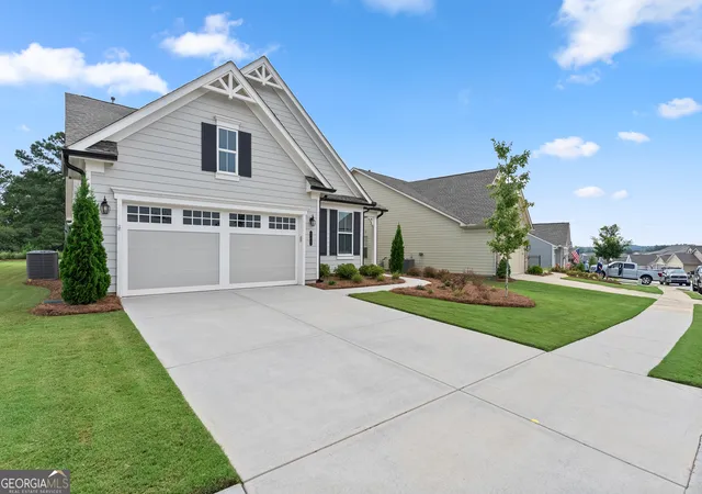 3rd image of 285 Huron Ln, Hoschton, GA 30548 | MLS# 10816982