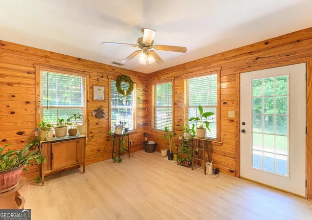 2nd image of 159 Hutchinson Lake Rd, Senoia, GA 30276 | MLS# 10779005