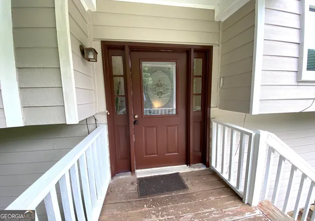Photo 3 of Single family home for sale at 1326 Williamsburg Ln, Norcross, GA 30093 | MLS# 10819684 | Listing updated on 2026-08-19