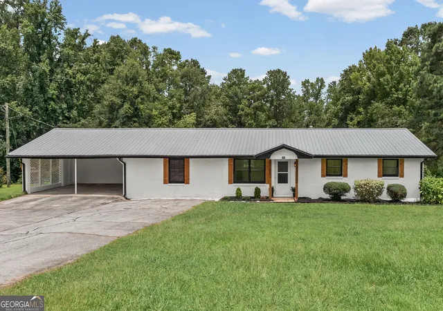 1st image of 104 Belleau Woods Dr, Newnan, GA 30263 | MLS# 10822499