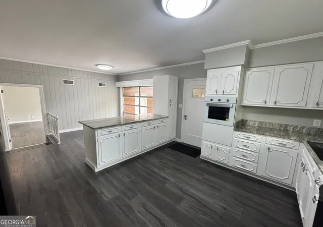 3rd image of 402 Westview Dr, Fort Valley, GA 31030 | MLS# 10774396