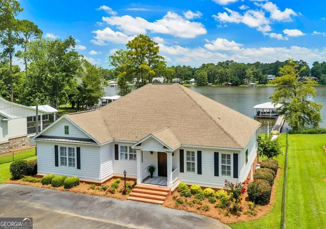 Homes for sale in Warwick, GA | 387 Smoak Bridge Cir, Warwick, GA 31796 | MLS# 10798298