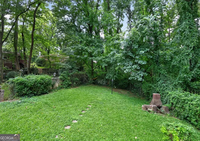Photo 15 of Single family home for sale at 1827 Joseph E Boone Blvd Nw, Atlanta, GA 30314 | MLS# 10800333 | Listing updated on 2026-09-05
