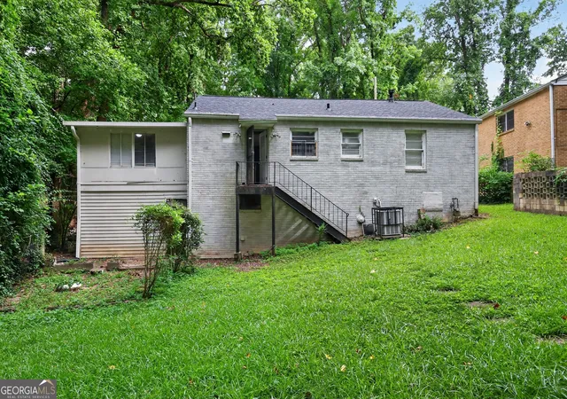 Photo 2 of Single family home for sale at 1827 Joseph E Boone Blvd Nw, Atlanta, GA 30314 | MLS# 10800333 | Listing updated on 2026-09-05
