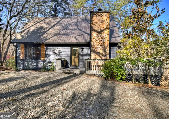 Homes for sale in Ellijay, GA | 215 Valley View Rd, Ellijay, GA 30536 | MLS# 10674734