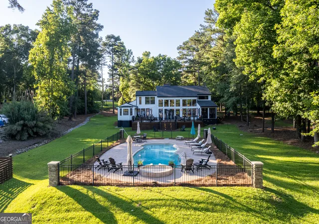 Homes for sale in Milledgeville, GA | 183 Lakecrest Dr, Milledgeville, GA 31061 | MLS# 10778942