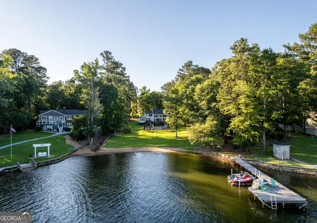 Homes for sale in Milledgeville, GA | 183 Lakecrest Dr, Milledgeville, GA 31061 | MLS# 10778942