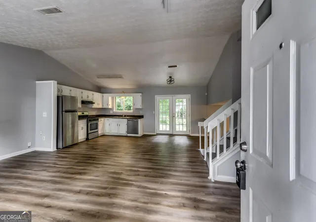 Photo 3 of Single family home for sale at 759 Greenhedge Dr, Stone Mountain, GA 30088 | MLS# 10803885 | Listing updated on 2026-09-14