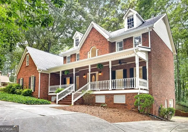 Photo 1 of Single family home for sale at 1211 Bridgewater Walk, Snellville, GA 30078 | MLS# 10815348 | Listing updated on 2026-09-16