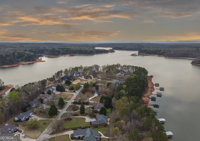 Homes for sale in Lavonia, GA | 424 Capri Point, Lavonia, GA 30553 | MLS# 10718848