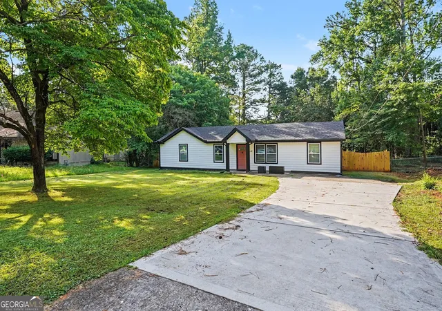 Photo 3 of Single family home for sale at 166 Kipling Way, Riverdale, GA 30274 | MLS# 10804269 | Listing updated on 2026-09-08