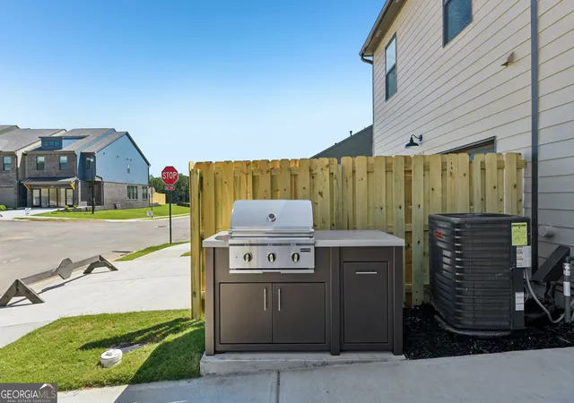 Photo 31 of Townhouse for sale at 267 Barracks Wy #878, Hoschton, GA 30548 | MLS# 10835284 | Listing updated on 2026-09-03