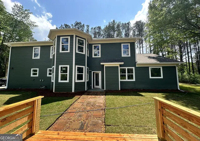 3rd image of 306 Field Rd, Griffin, GA 30223 | MLS# 10683547