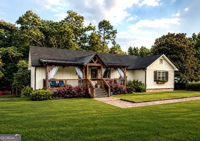 1st image of 8401 Norris Lake Wy, Snellville, GA 30039 | MLS# 10808212