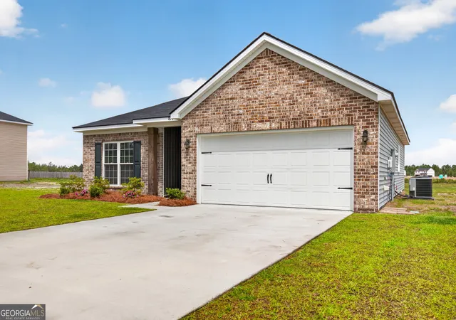 2nd image of 1879 Arnold Dr Se, Allenhurst, GA 31301 | MLS# 10703399