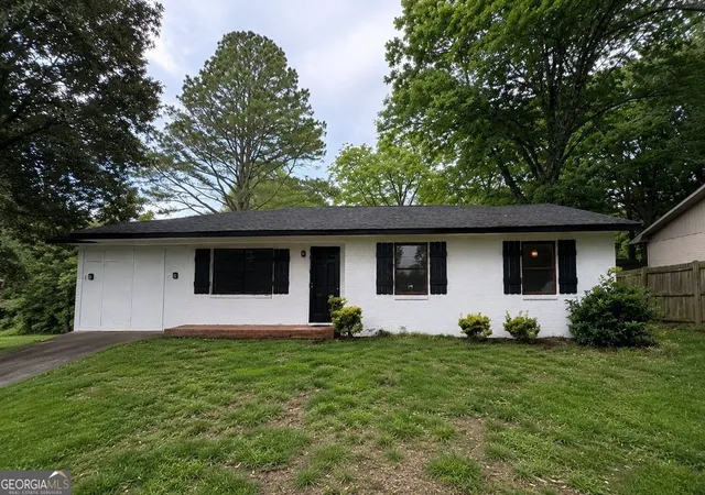 1st image of 3524 Atlanta St, Atlanta, GA 30337 | MLS# 10784607
