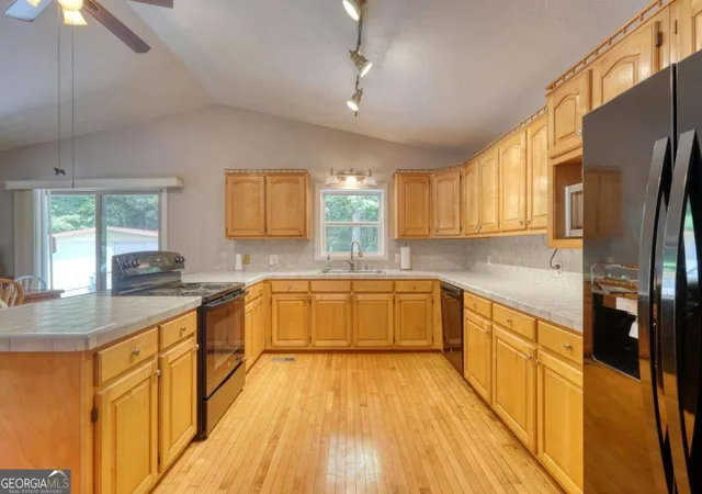 Photo 4 of Single family home for sale at 602+557 Hidden Pines Ct #1 + 10, Hiawassee, GA 30546 | MLS# 10789831 | Listing updated on 2026-09-14