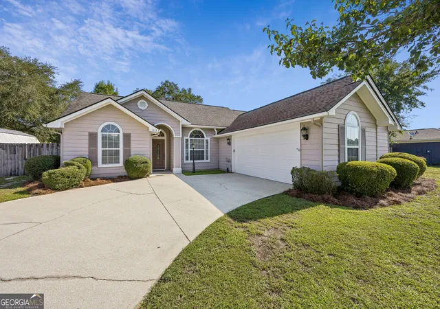 1st image of 211 Greenbriar Rd, Kingsland, GA 31548 | MLS# 10827550