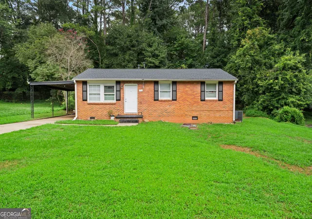 Photo 2 of Single family home for sale at 376 Cologne Dr Se, Atlanta, GA 30354 | MLS# 10825643 | Listing updated on 2026-09-04