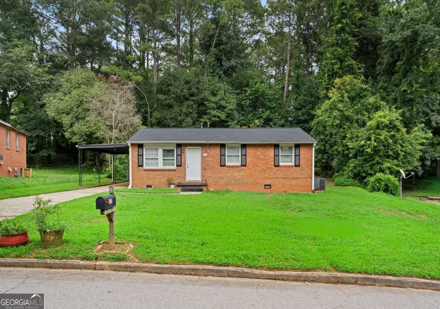 Photo 2 of Single family home for sale at 376 Cologne Dr Se, Atlanta, GA 30354 | MLS# 10825643 | Listing updated on 2026-09-04