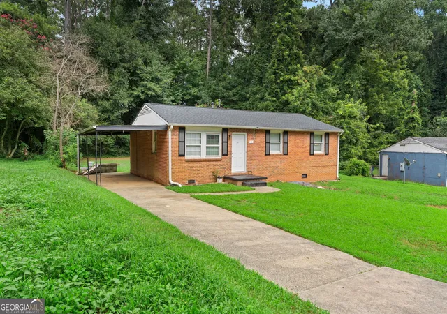 Photo 4 of Single family home for sale at 376 Cologne Dr Se, Atlanta, GA 30354 | MLS# 10825643 | Listing updated on 2026-09-04