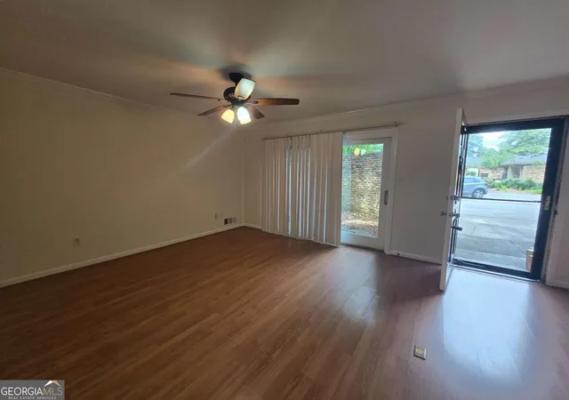 Photo 4 of Condo for sale at 3309 Stonecrest Ct, Atlanta, GA 30341 | MLS# 10823208 | Listing updated on 2026-08-25