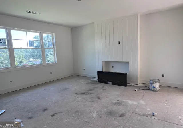 5th image of 330 W Lakeview Dr, Milledgeville, GA 31061 | MLS# 10794871