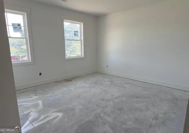 9th image of 330 W Lakeview Dr, Milledgeville, GA 31061 | MLS# 10794871