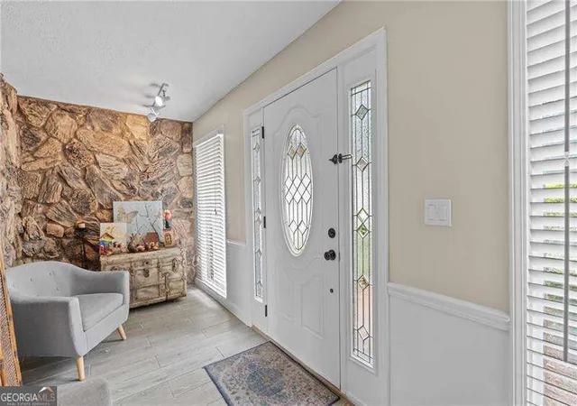 5th image of 1204 Heritage Hills Cir, Snellville, GA 30078 | MLS# 10795050