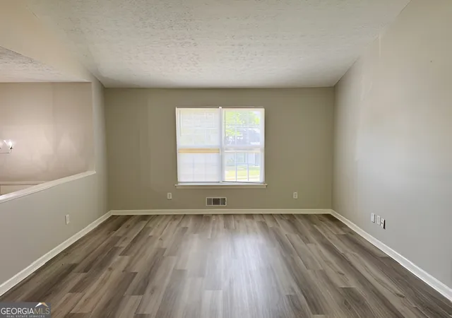 Photo 3 of Single family home for sale at 3090 Creel Rd, South Fulton, GA 30349 | MLS# 10728161 | Listing updated on 2026-09-22
