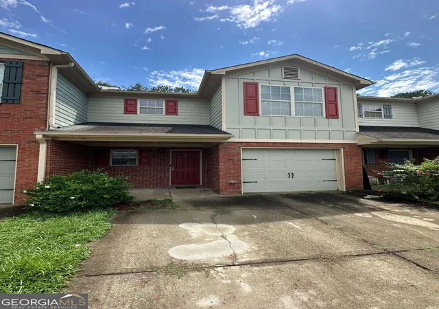 Photo 3 of Townhouse for sale at 93 Princeton Ave, Adairsville, GA 30103 | MLS# 10826621 | Listing updated on 2026-10-07