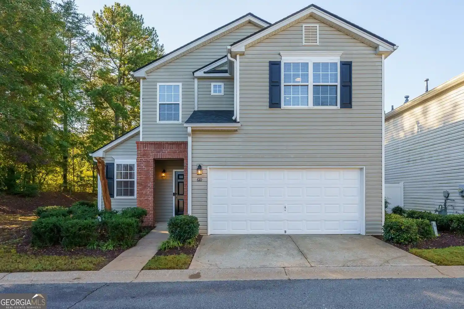 Photo 1 of Single family home for sale at 610 W Oaks Dr, Woodstock, GA 30188 | MLS# 10873993 | Listing updated on 2026-10-30