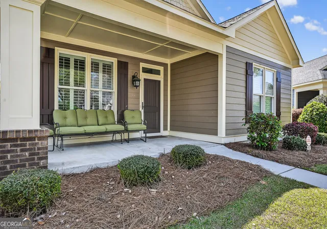 Homes for sale in Albany, GA | 1617 Red Oak Ln, Albany, GA 31701 | MLS# 10720569