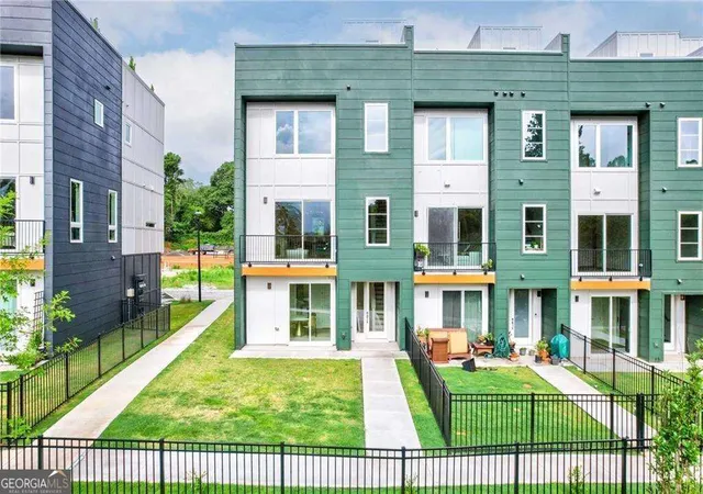 Photo 46 of Townhouse for sale at 2029 Memorial Dr #36, Atlanta, GA 30317 | MLS# 10707802 | Listing updated on 2026-06-07