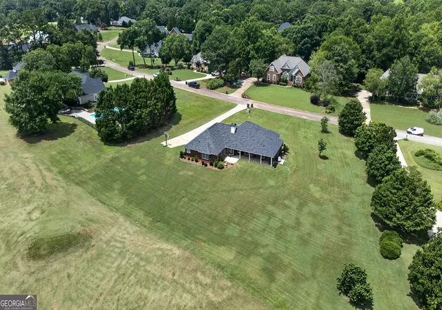 2nd image of 113 Prestwick Dr, Lagrange, GA 30241 | MLS# 10810843