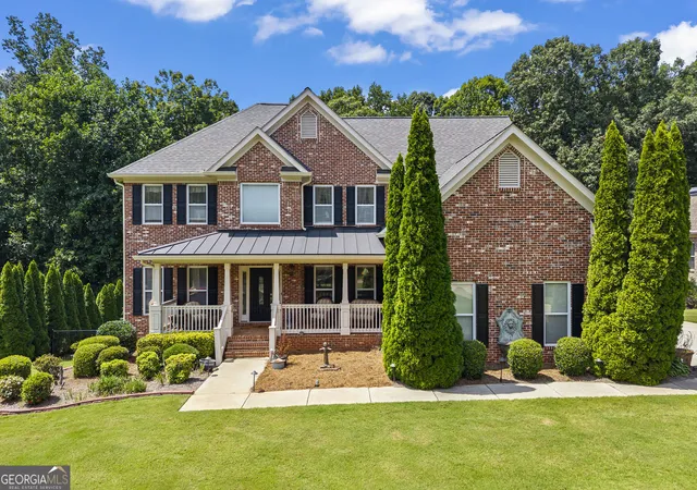 Photo 1 of Single family home for sale at 5548 Ridgemoor Dr, Braselton, GA 30517 | MLS# 10833249 | Listing updated on 2026-09-01