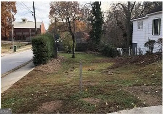 Photo 3 of Land for sale at 942 Dewey St Sw, Atlanta, GA 30310 | MLS# 10835176 | Listing updated on 2026-09-11