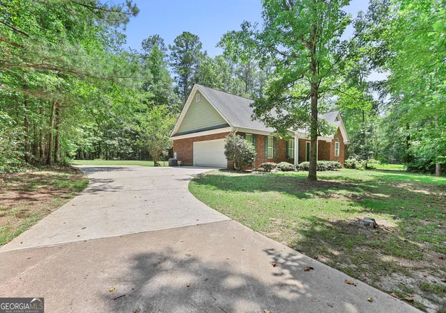 Homes for sale in Brooks, GA | 892 Brooks Woolsey Rd, Brooks, GA 30205 | MLS# 10802506