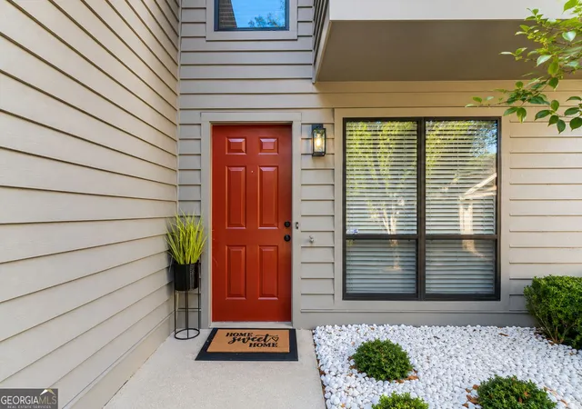 1st image of 1124 Creatwood Pl Se, Smyrna, GA 30080 | MLS# 10819582
